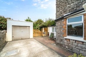 Photo 24- click for photo gallery